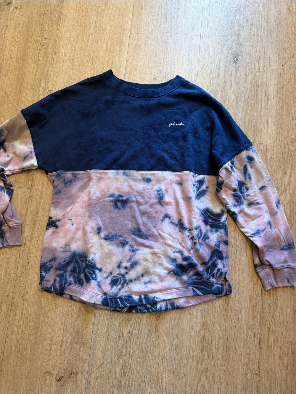 PINK Victoria's Secret Navy Top & Pink Tie-Dye Crewneck Sweatshirt
